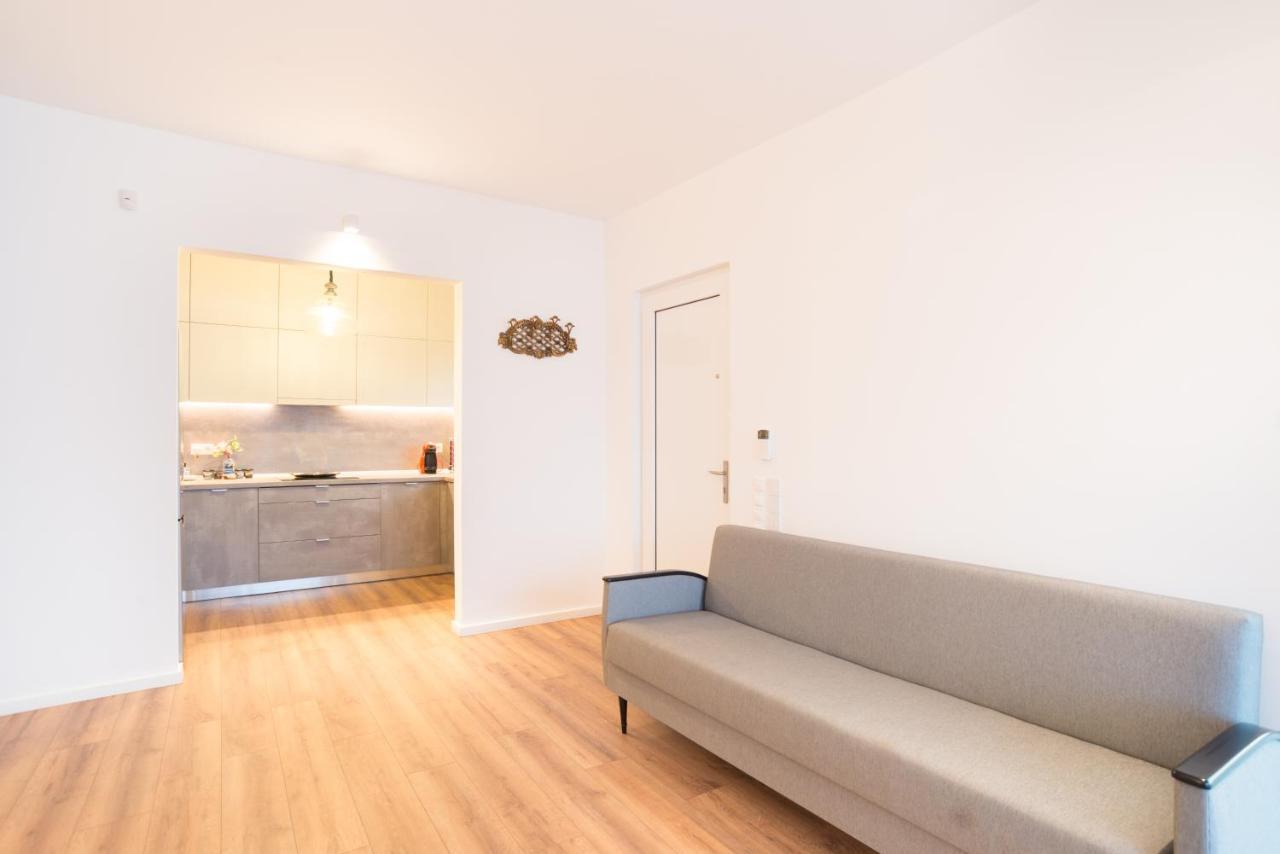 Epipleon Suites Agioi Apostoloi  Exterior photo