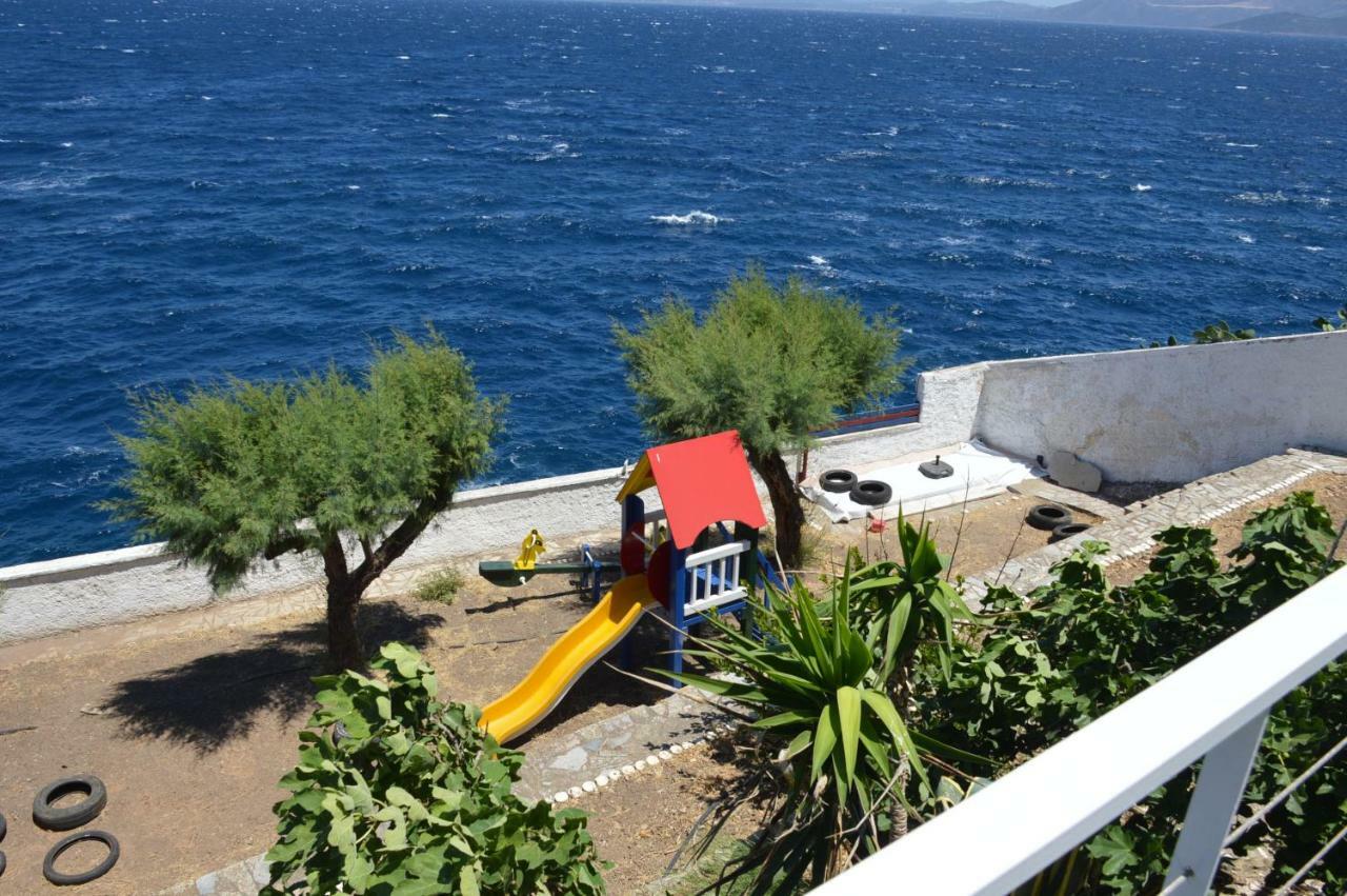 Epipleon Suites Agioi Apostoloi  Exterior photo